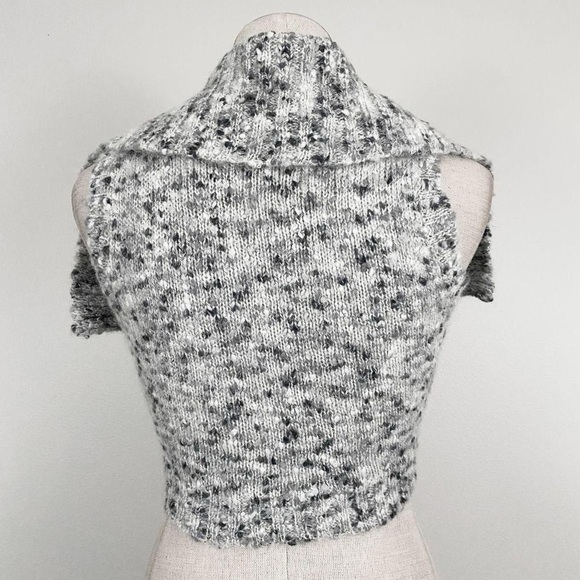 Bebe gray knit crop top - Picture 4 of 4